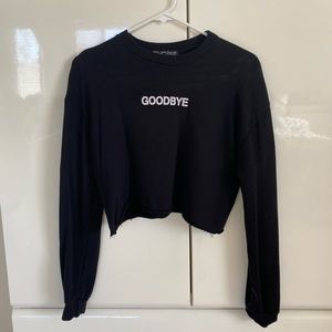 Long sleeve loose crop top